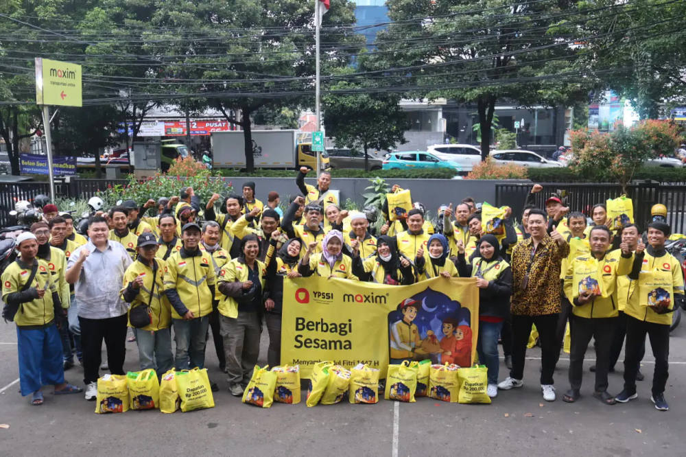 Rayakan Semangat Berbagi di Bulan Suci Ramadan, Maxim Jakarta Salurkan Santunan Anak Yatim dan Paket Sembako untuk Mitra Pengemudi