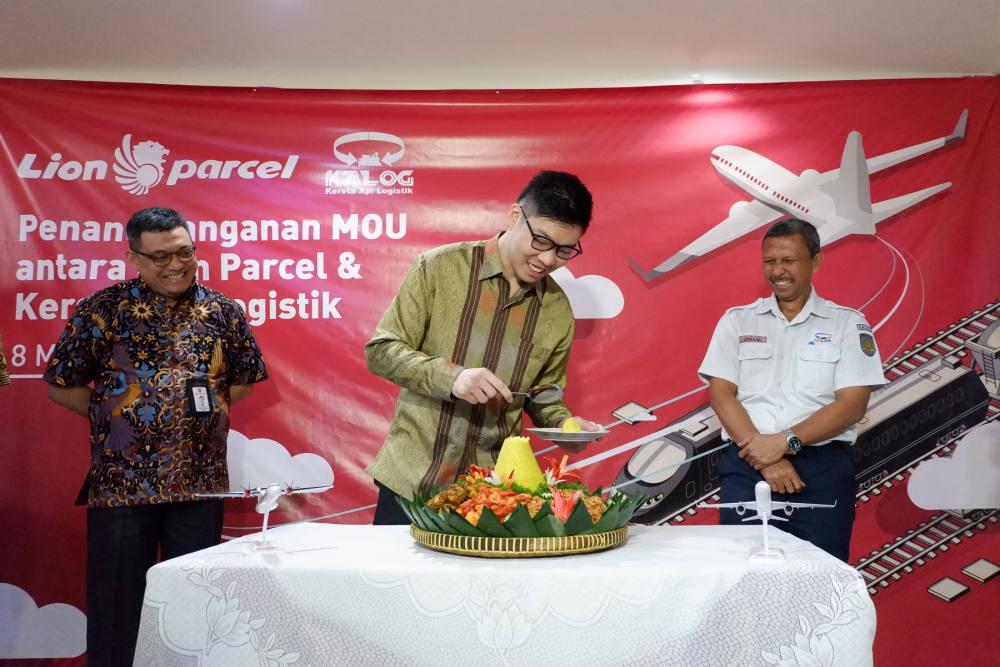 “Sharing Economy” Lion Parcel dengan Kereta Api Logistik  Memperkuat Jaringan Moda Distribusi dalam Upaya Mengutamakan Kualitas Layanan Pengiriman Barang, Paket dan Dokumen