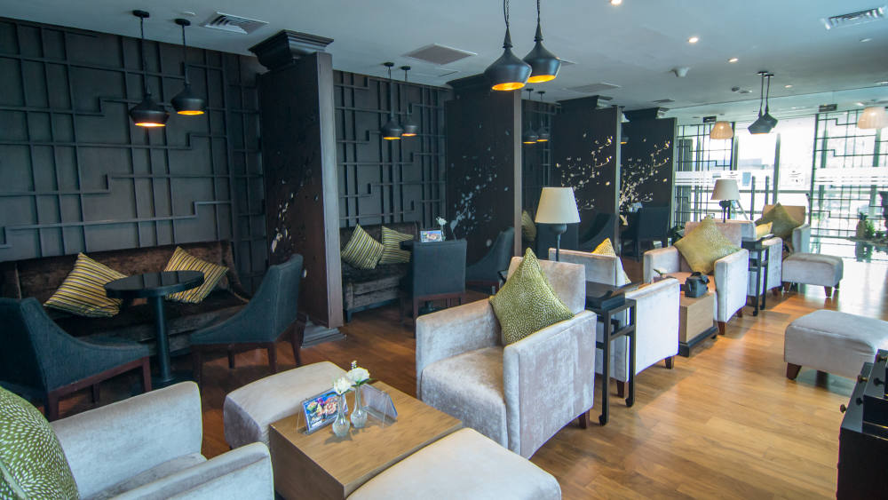Outlet Baru Momiji Japanese Lounge di  Aston Priority Simatupang Hotel & Conference Center