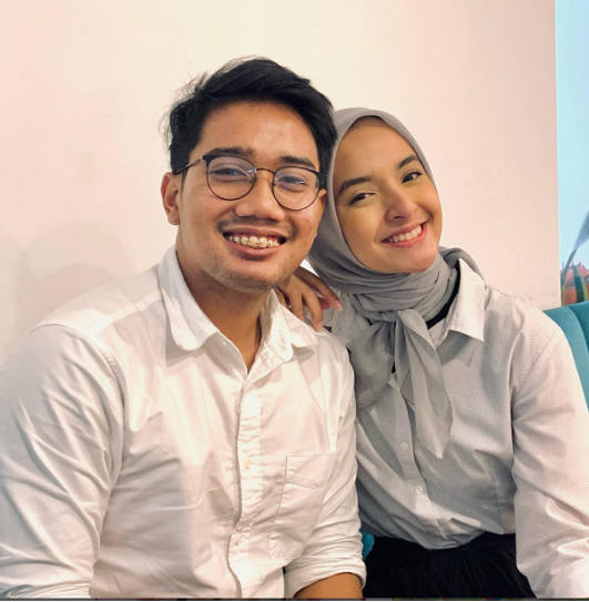 Tangis Haru Sang Kekasih Nabila di Samping Peti Jenazah Eril