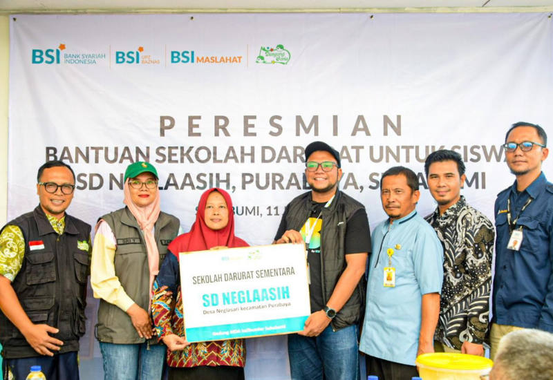 BSI Maslahat Resmikan Sekolah Darurat Sementara Untuk Penyintas Tanah Bergerak Sukabumi, Jawa Barat