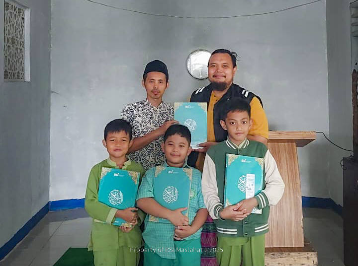 BSI Maslahat dan BSI Rider Club Wujudkan Touring Bermakna dengan Penyaluran Al-Qur’an 