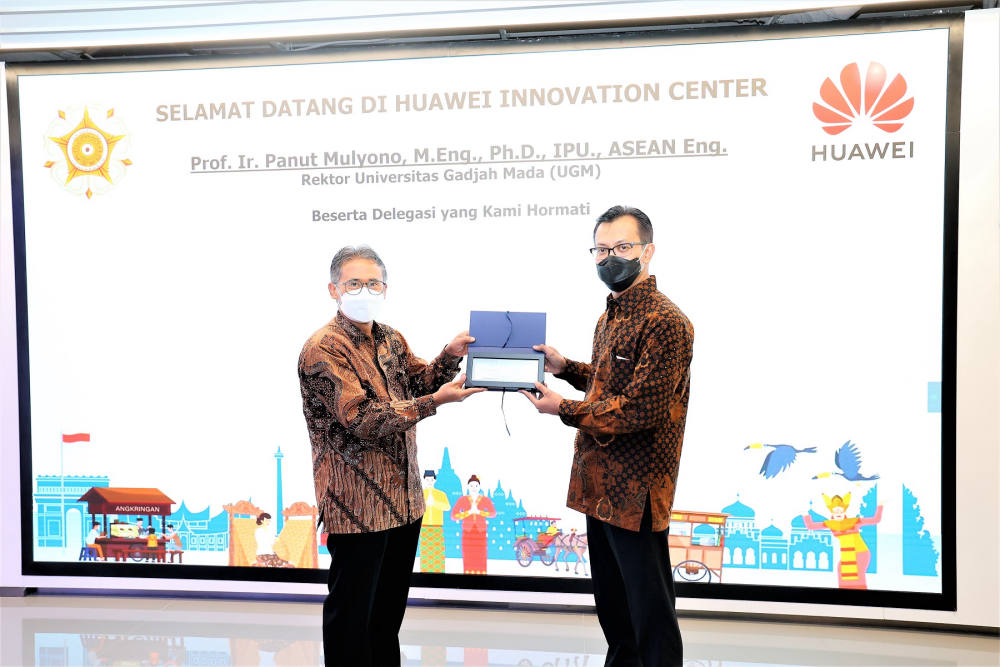 Huawei Bersama UGM Perkuat Kolaborasi dalam Pengembangan Talenta Digital Indonesia Huawei Bersama UGM Perkuat Kolaborasi dalam Pengembangan Talenta Digital Indonesia
