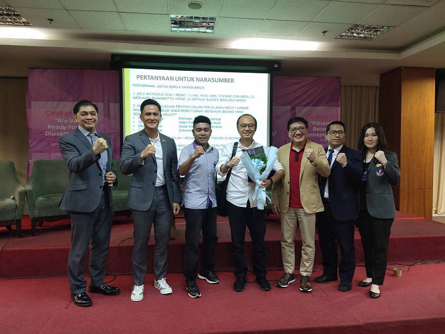 UPH Gelar Career Talk Siapkan Mahasiswa Hadapi Era Disrupsi
