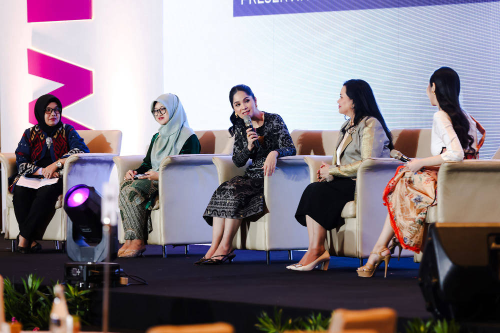 Ketua Umum Yayasan Jantung Indonesia, Annisa Pohan Yudhoyono dalam Women Empowerment Conference 2025: Perempuan sebagai Garda Terdepan Kesehatan Jantung dan Agen Perubahan