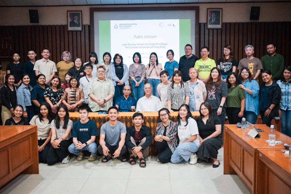 Studi Lintas Budaya dan Iman, UKDW Sambut Rombongan dari Hong Kong Studi Lintas Budaya dan Iman, UKDW Sambut Rombongan dari Hong Kong