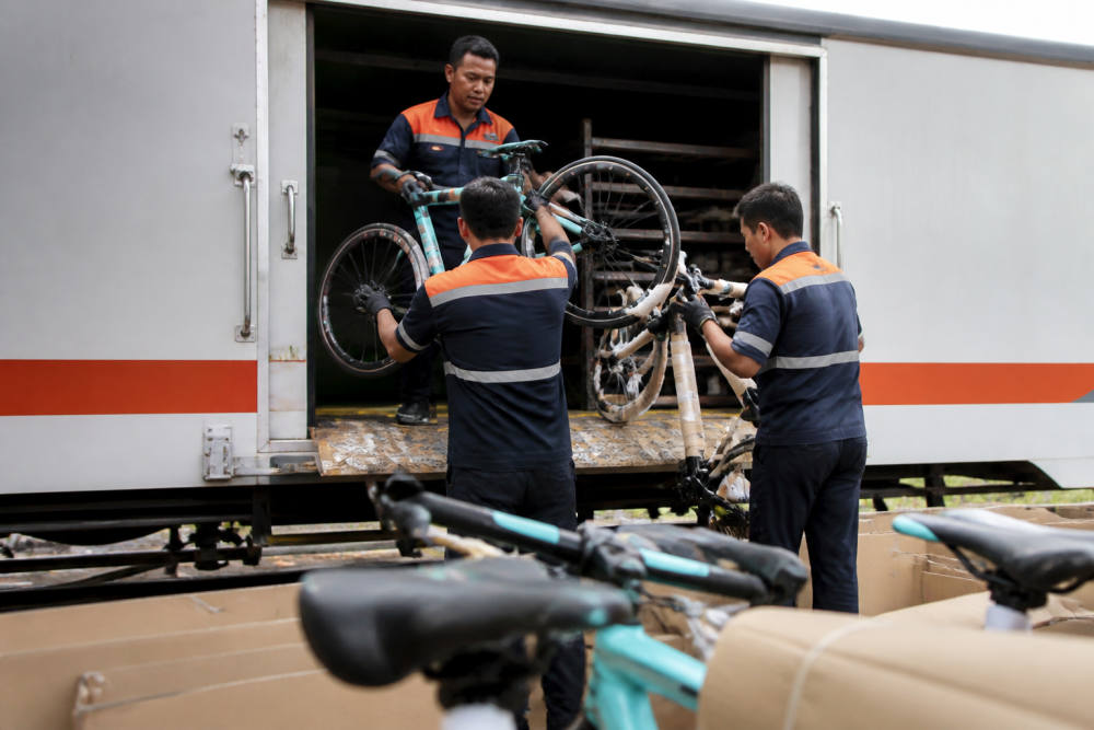 Pengiriman Sepeda KAI Logistik Naik 30 Persen di 2026