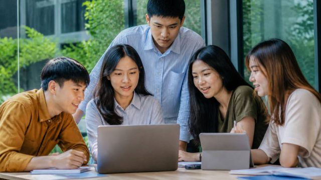 Business Information System BINUS, Bekal Karier Bisnis-Teknologi Global
