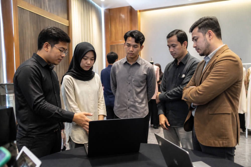 Enam Inovasi AI Unjuk Gigi di Demo Day AI Connect Makassar