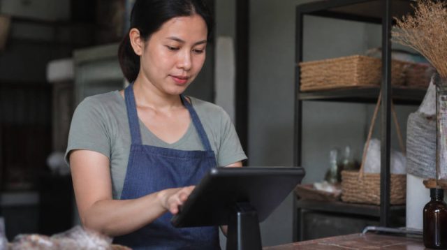 Aplikasi Kasir POS Bantu UMKM Efisienkan Operasional Bisnis