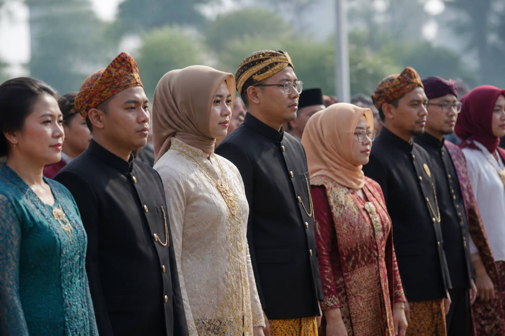 BRI Region 6 Rayakan HUT RI 2026 dengan Baju Adat Nusantara