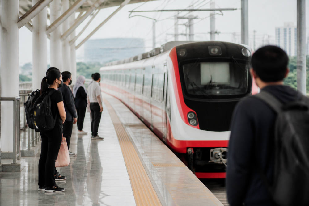 LRT Jabodebek Catat Emisi 15 Gram CO2e per Km Penumpang