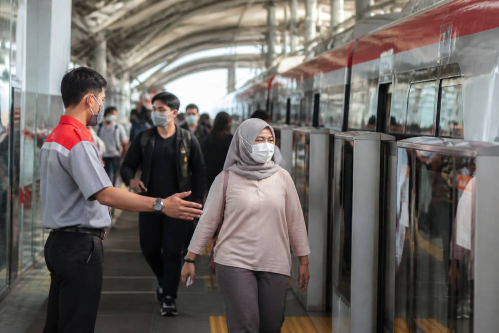 LRT Jabodebek: 90 Petugas Disiagakan Jaga Keselamatan Pengguna