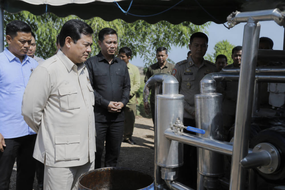 Prabowo Tinjau Pengungsian Gempa Nagekeo, Polri Siapkan Air Bersih