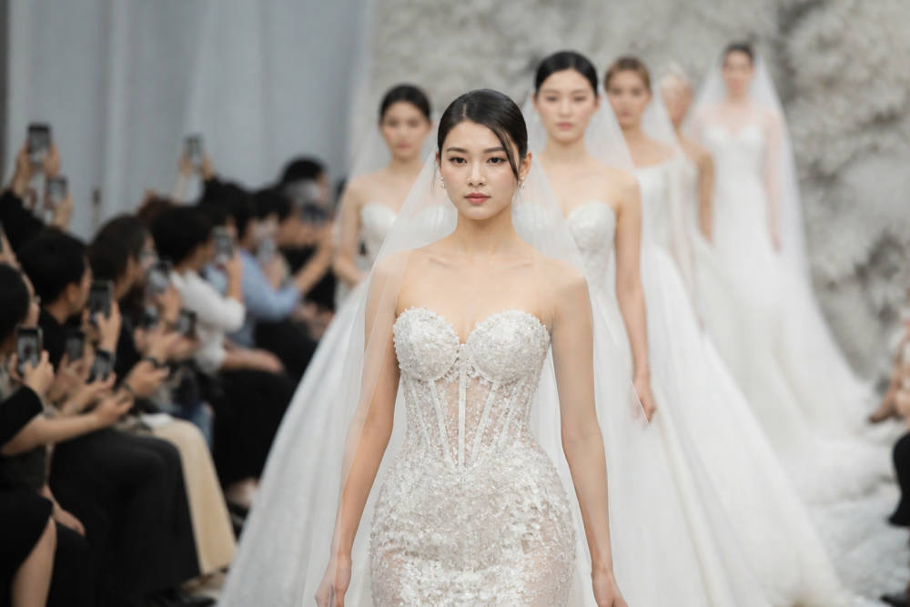 The Prime: Koleksi Bridal Baru Do Long di Vietnam Wedding Week 2026 The Prime: Koleksi Bridal Baru Do Long di Vietnam Wedding Week 2026