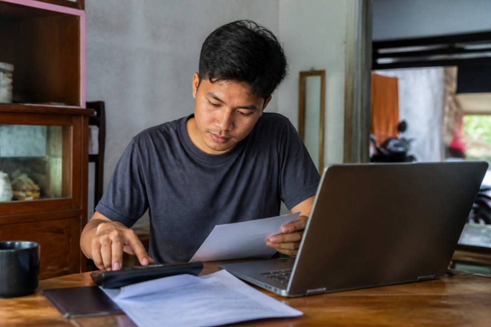 Penghasilan Freelance Naik Turun, Ini Cara Kelola Tagihan Bulanan