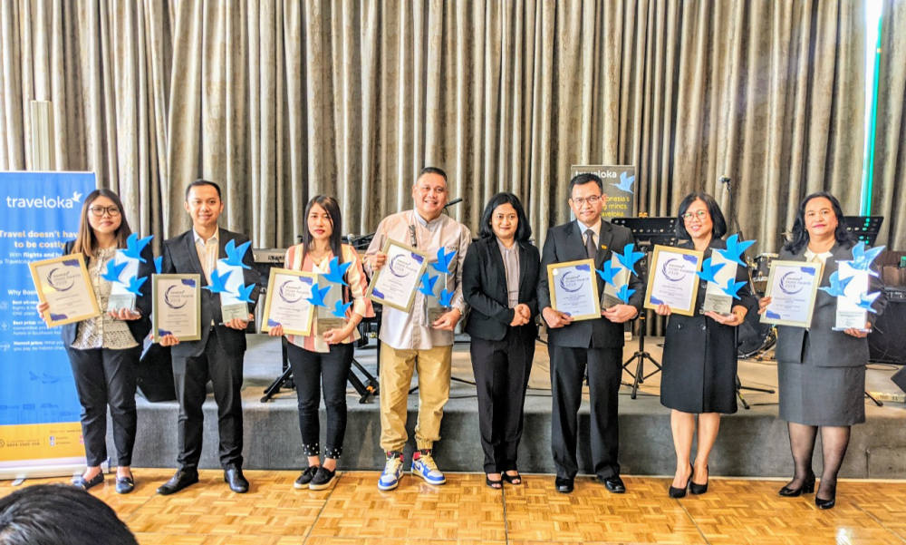 Aviary Bintaro Mendapatkan Penghargaan Sebagai Best Guest Experience In Service Premium Dari Traveloka Hotel Awards 2019
