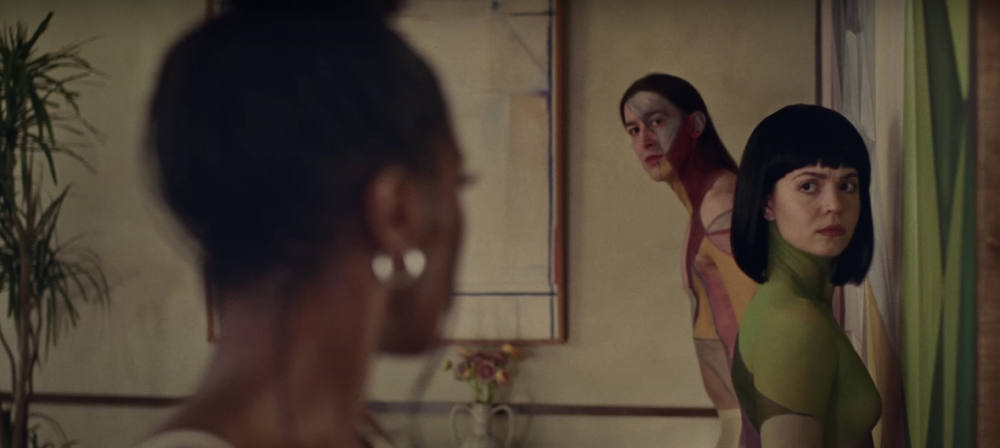 Doechii Rilis Musik Video “Anxiety”: Memikat Penggemar melalui Visual Imajinatif dan Teatrikal