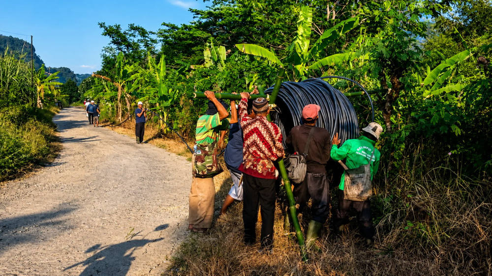 PLN Indonesia Power UBP Jatigede Dukung Akses Air Bersih bagi Masyarakat Sekitar