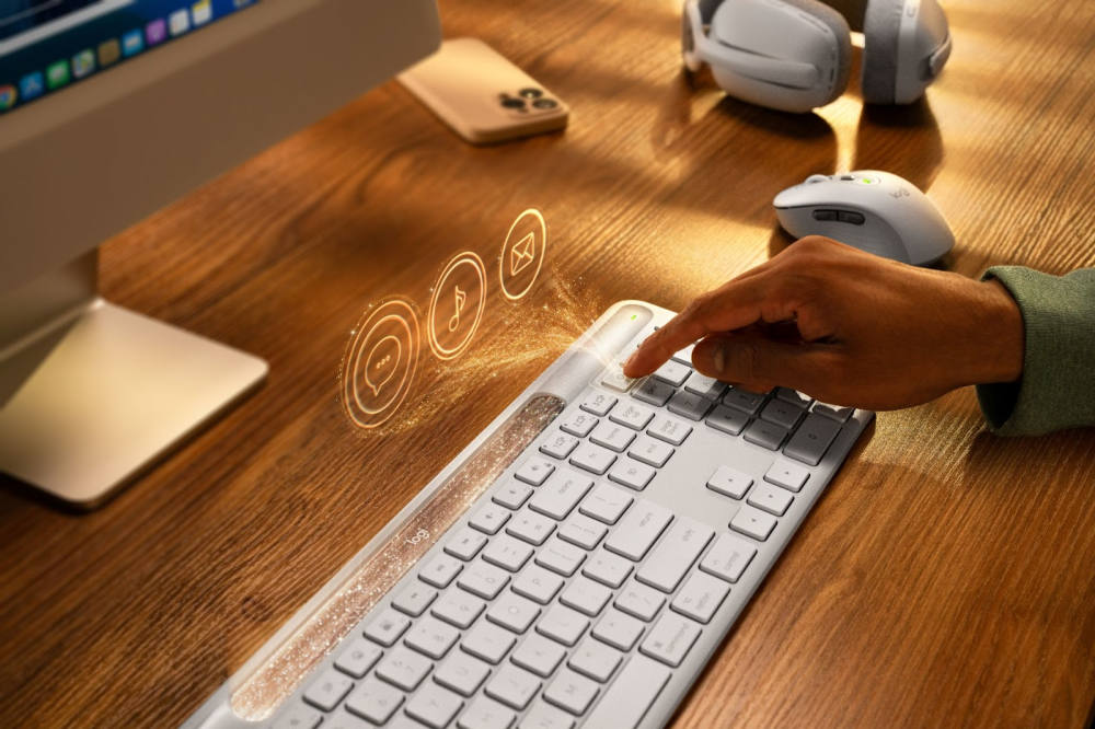 Memperkenalkan Logitech Signature Slim Solar+ K980 Keyboard