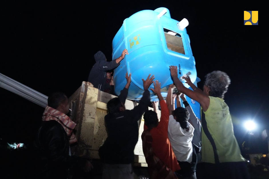 Kementerian PU Pasok Instalasi Air Bersih dan Sanitasi Layak bagi Pengungsi Bencana di Aceh
