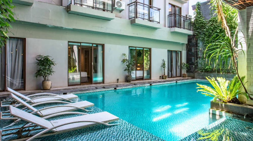 Seminyak vs Canggu: Mana yang Lebih Cocok untuk Liburanmu?