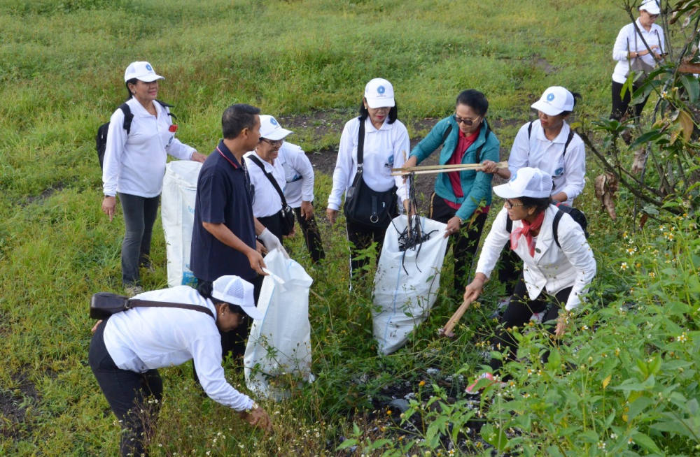 Pemprov Bali Ajak Masyarakat Lakukan Aksi Nyata Perangi Sampah Plastik