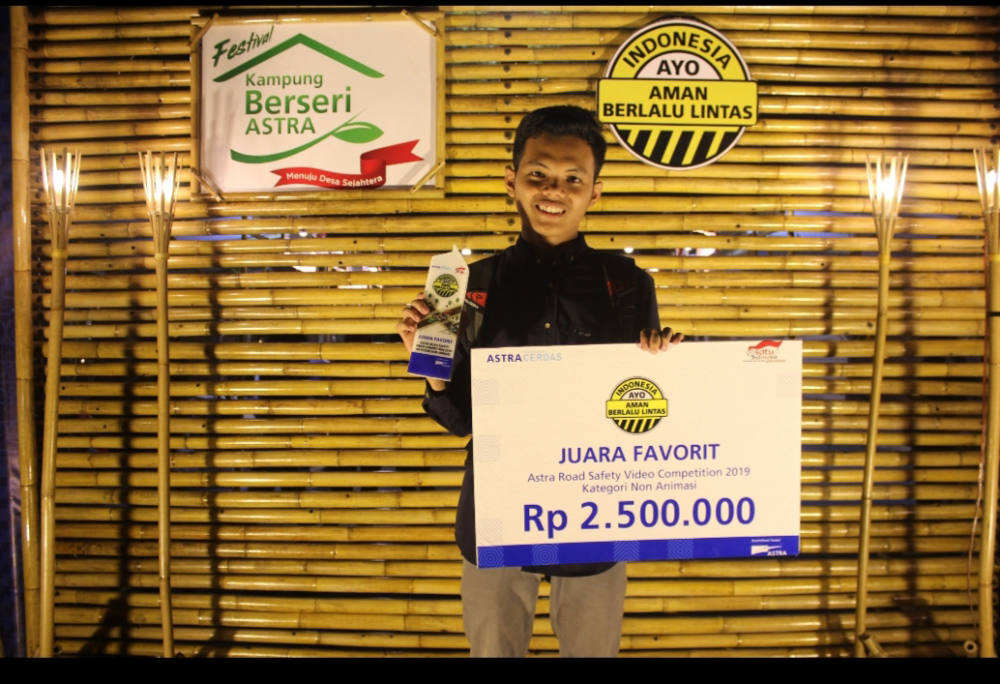 Mahasiswa UIN Sunan Kalijaga Juara Favorit Lomba Video Indonesia Aman Berlalu Lintas Di Pontianak