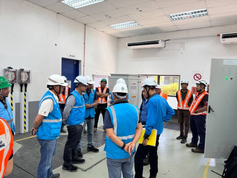 PLN NPC Raih Bintang 5 usai Rampungkan UGC Terpanjang ECRL PLN NPC Raih Bintang 5 usai Rampungkan UGC Terpanjang ECRL