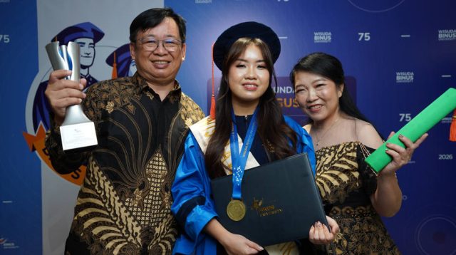 Kisah Rachel, Wisudawan BINUS @Bandung Rintis Bisnis Kuliah