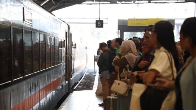 KAI Daop 2 Bandung Diskon Tarif 17% Sambut 17 Agustus