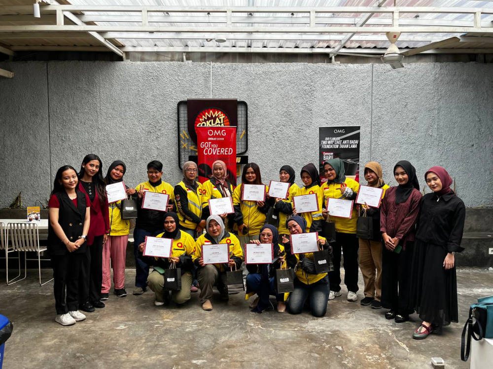 Maxim Bekasi Gelar Beauty Class Bareng OMG Cosmetics