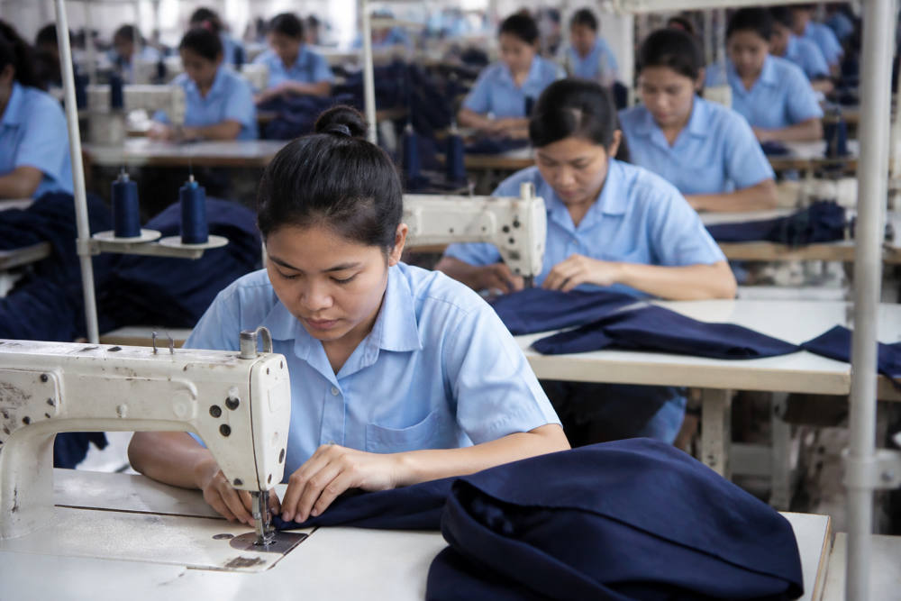 Akarsa Garment Indonesia: Produsen Seragam Kerja Skala Besar