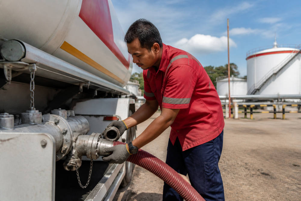 Elnusa Petrofin Pecat AMT Buntut Video Viral di Maros