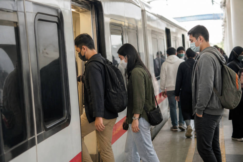 LRT Jabodebek Uji Coba Keberangkatan 05.30 WIB, Kejar Whoosh Pagi