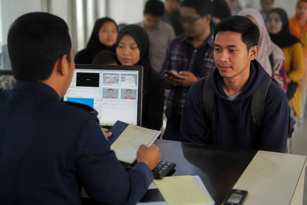 Biaya Bikin Paspor 2026: Biasa, Elektronik, dan Percepatan