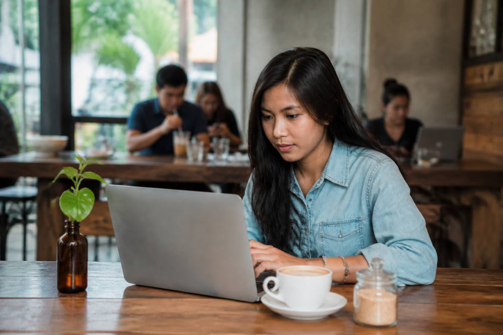 WiFi untuk Cafe: Upload atau Download, Mana Lebih Penting? WiFi untuk Cafe: Upload atau Download, Mana Lebih Penting?