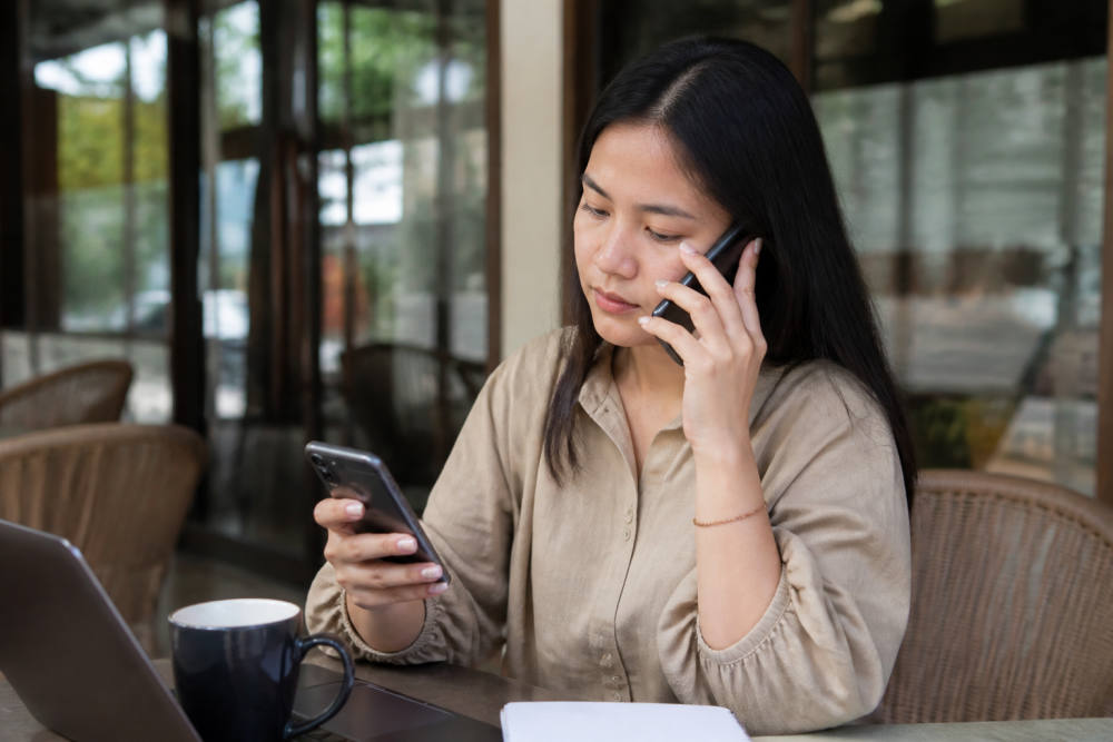 WhatsApp Call Vs Chat Panjang: Mana Lebih Hemat untuk Bisnis? WhatsApp Call Vs Chat Panjang: Mana Lebih Hemat untuk Bisnis?