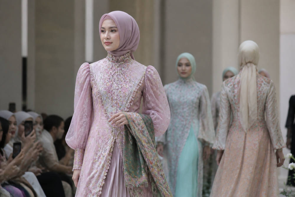 Purana Tampilkan Koleksi Regal Bloom di JMFW 2026