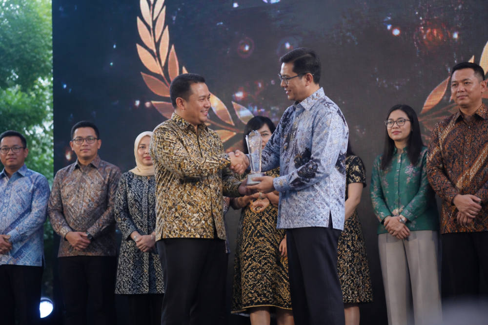 KAI Logistik Sabet Sector Champion Logistik di CX100 Award 2026 KAI Logistik Sabet Sector Champion Logistik di CX100 Award 2026