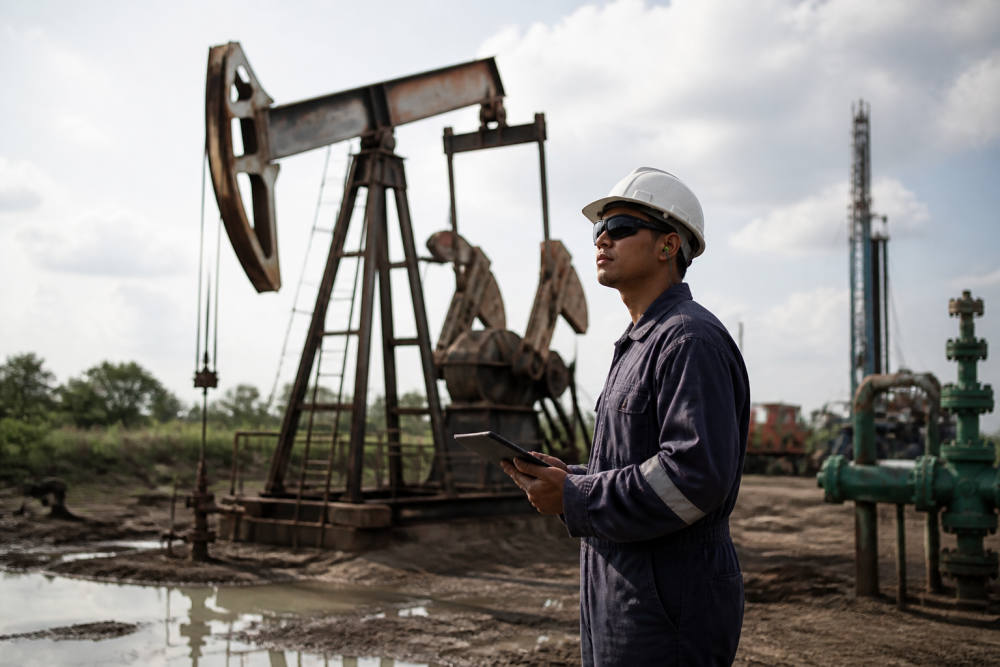 WTI Breakout, Dupoin Futures Proyeksikan Minyak Menuju US6,76