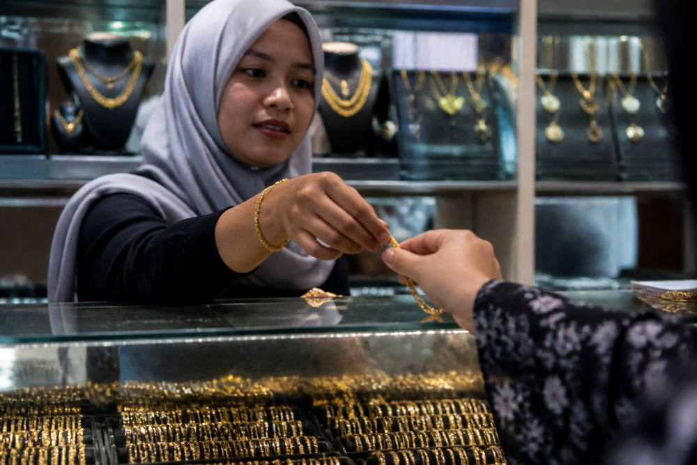 Harga Emas Hari Ini Diprediksi Turun ke Level 4.114-4.129 Harga Emas Hari Ini Diprediksi Turun ke Level 4.114-4.129