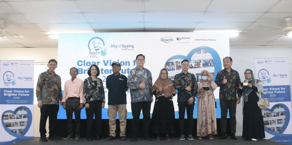 ROHTO Peduli 2026: 2.000 Kacamata Gratis untuk Pelajar dan Lansia