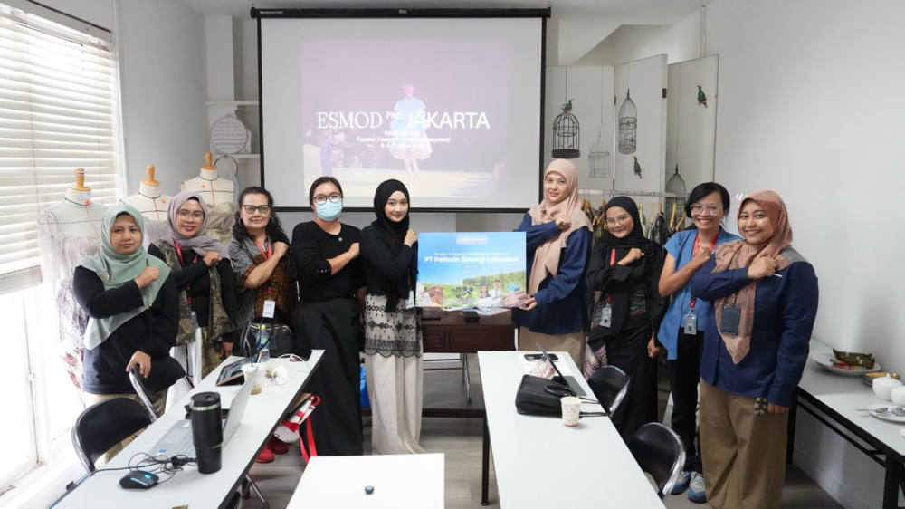 FASH-UP LOCAL 2026: Pelindo Sinergi Lokaseva Latih UMK Fashion FASH-UP LOCAL 2026: Pelindo Sinergi Lokaseva Latih UMK Fashion