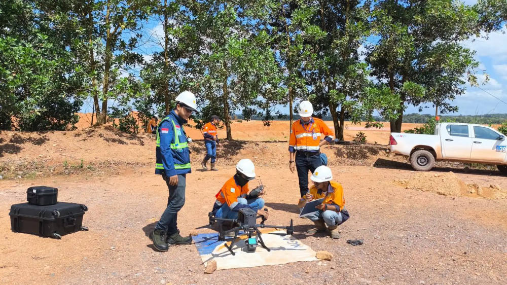 Strayos: AI Desain Peledakan Tambang dari Data Drone Survey