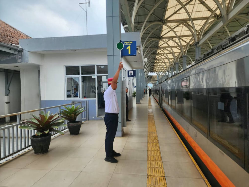 KAI Daop 2 Bandung: Ketepatan Waktu KA Capai 99,88% di Q3 2026